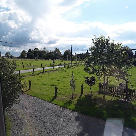 Pretty Farmhouse In Houffalize With Courtyard Luaran gambar