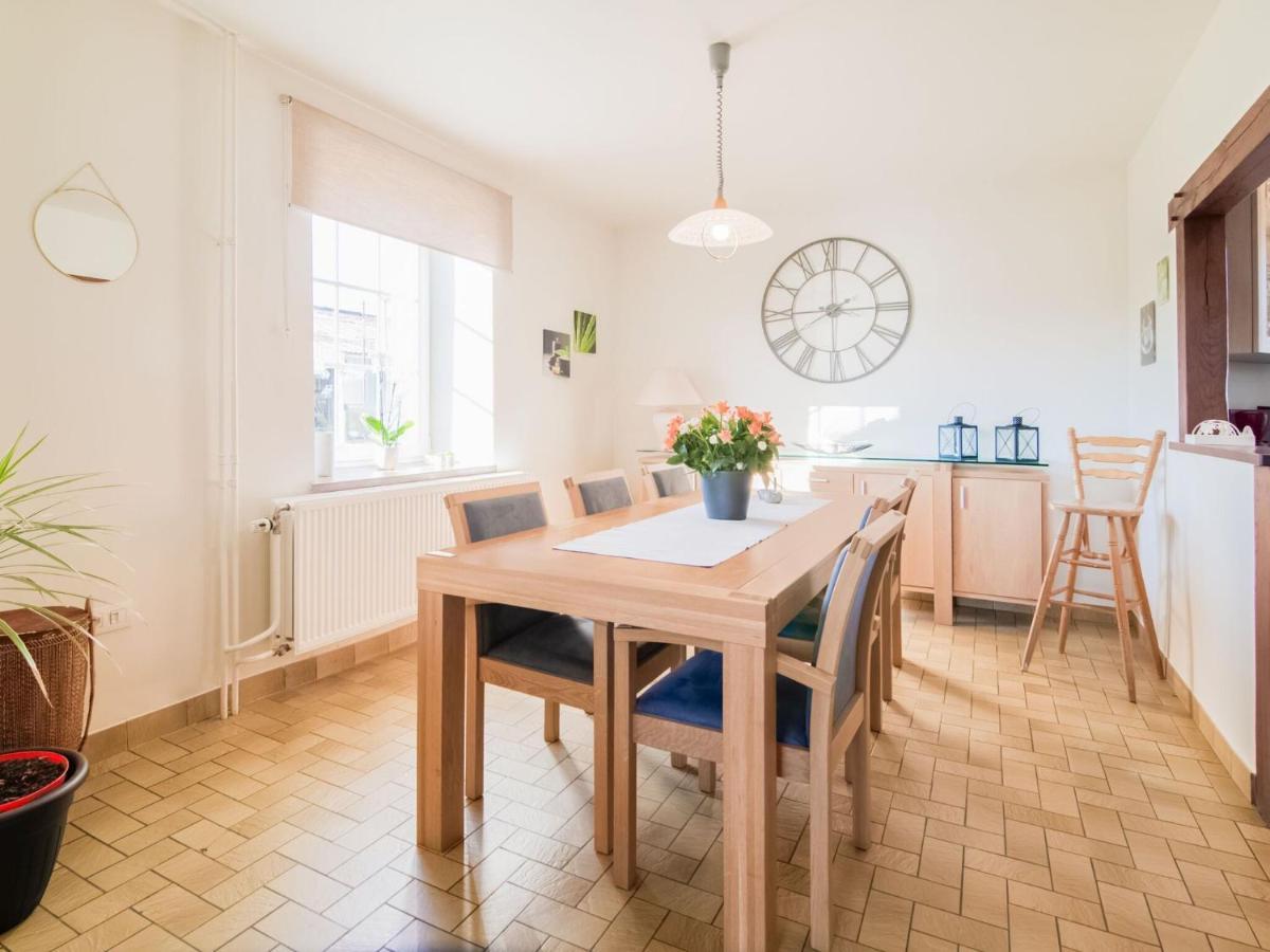 Pretty Farmhouse In Houffalize With Courtyard Luaran gambar