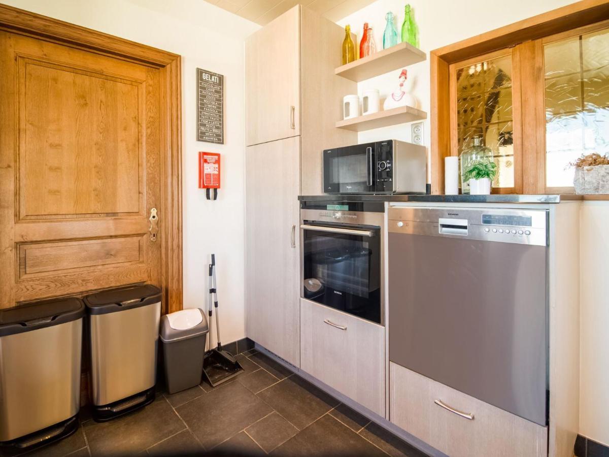 Pretty Farmhouse In Houffalize With Courtyard Luaran gambar