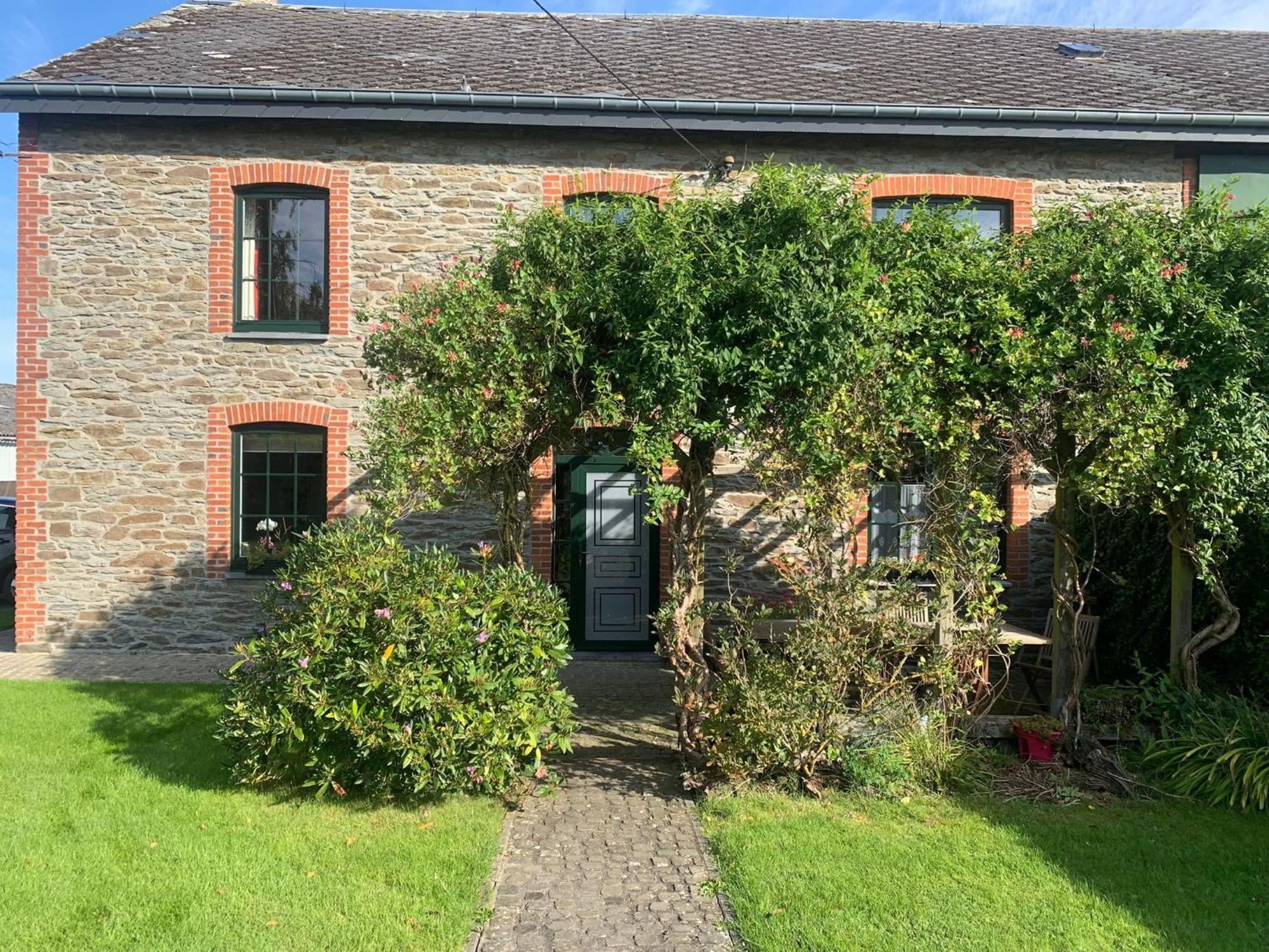 Pretty Farmhouse In Houffalize With Courtyard Luaran gambar