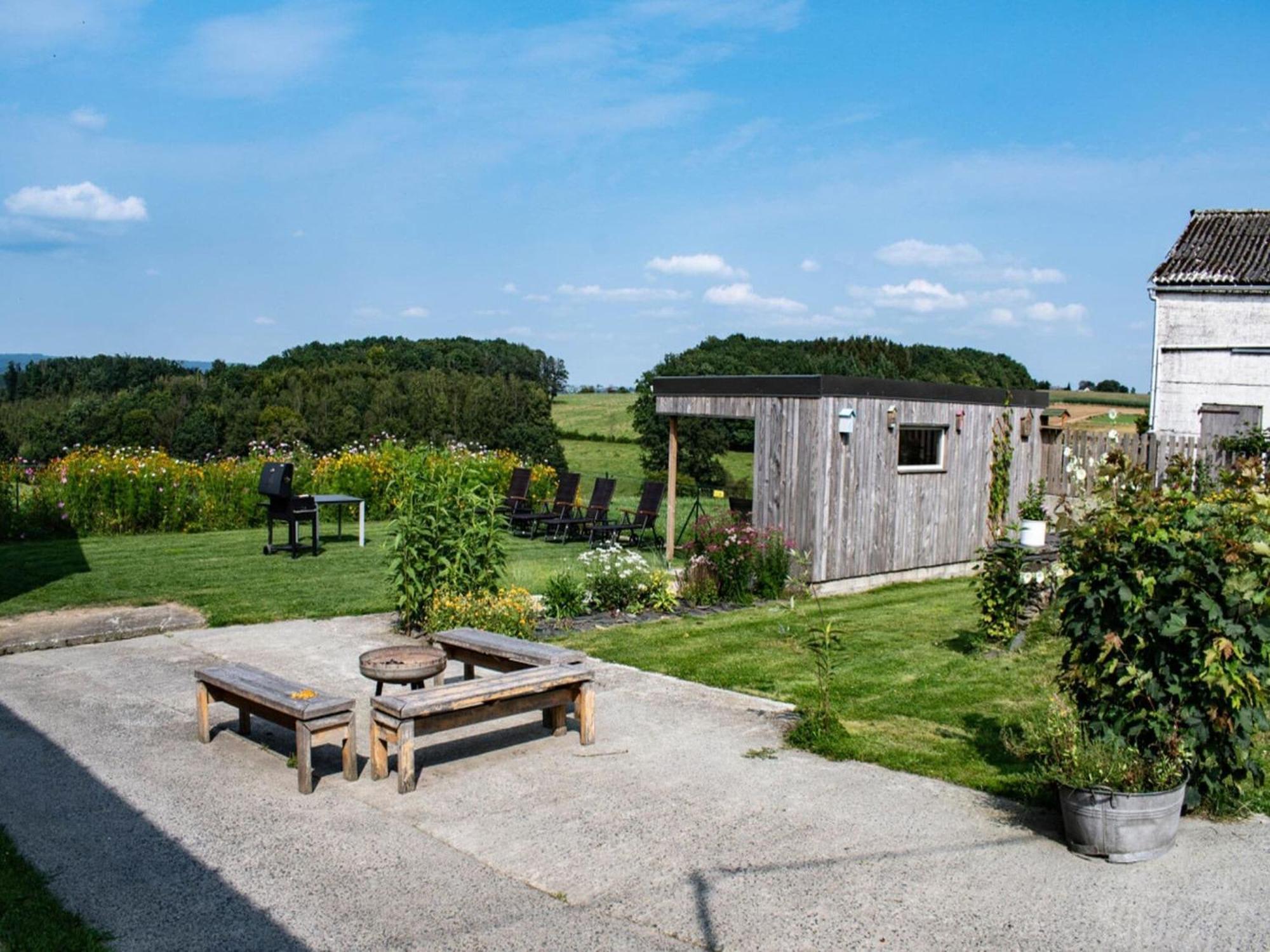 Pretty Farmhouse In Houffalize With Courtyard Luaran gambar